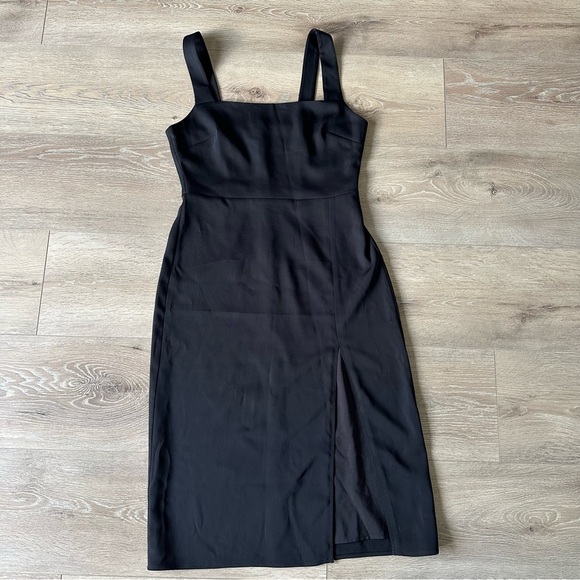 Aritzia Babaton 90s Slit Midi Black Dress Sz 4 - Picture 5 of 15